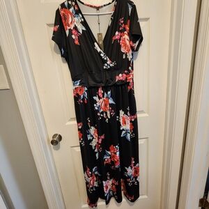 XL Floral Black Maxi Dress